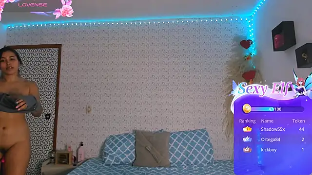 Snapshot of caylinhot7 chatting on 12.21.24 caylinhot7 online show from 12.21.24