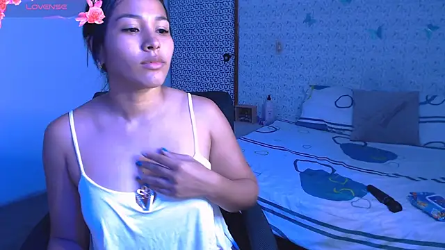 Snapshot of caylinhot7 chatting on 02.01.25 caylinhot7 online show from 02.01.25