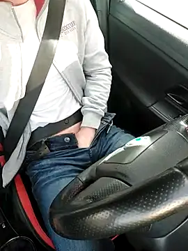 Xcoquinx online show from 03.22.25