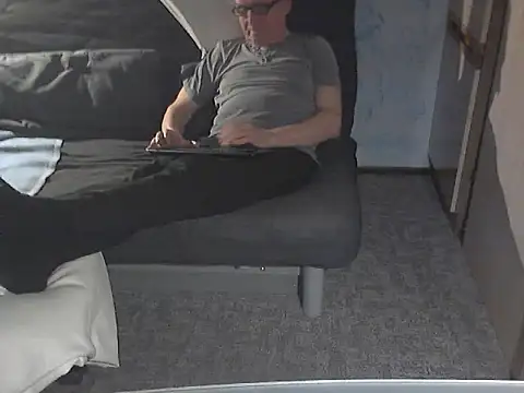 Snapshot of kiam471 chatting on 03.05.25 kiam471 online show from 03.05.25