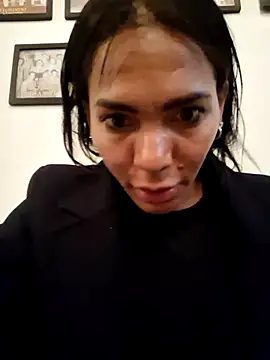 Doll Loren online show from 02.17.26