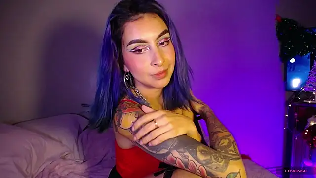 Cinamoonn online show from 12.21.24