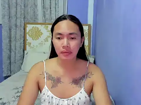 lady kim boner online show from 10.26.25