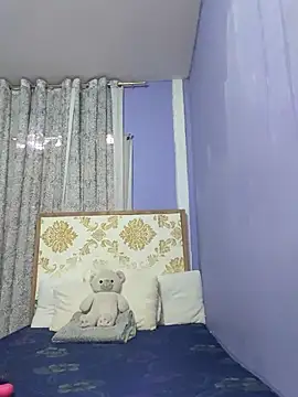 lady kim boner online show from 12.17.25