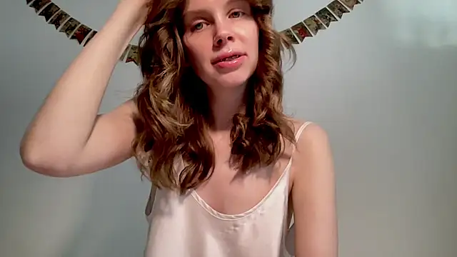 Nikki Mimimi online show from 02.07.25