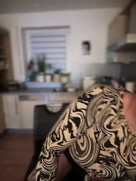 German Milf online show from 01.19.25