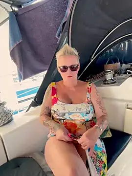 German Milf online show from 09.27.25