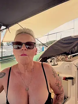 German Milf online show from 06.16.26