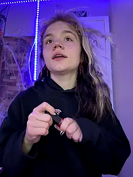 Cutiepiespanks online show from 10.23.25