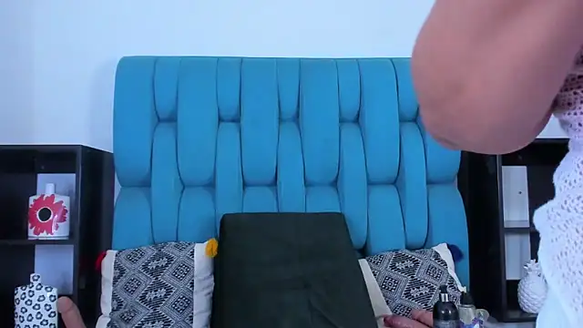 Snapshot of Keira_Lennox chatting on 01.31.25 Keira Lennox online show from 01.31.25