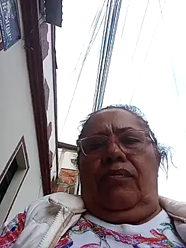 Snapshot of Keira_Lennox chatting on 03.15.25 Keira Lennox online show from 03.15.25