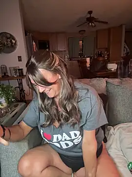 Snapshot of cowgirlc chatting on 09.10.25 cowgirlc online show from 09.10.25