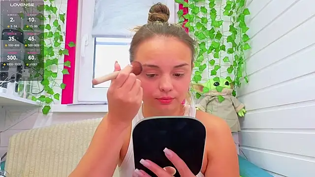 Misss Vikk online show from 09.26.25