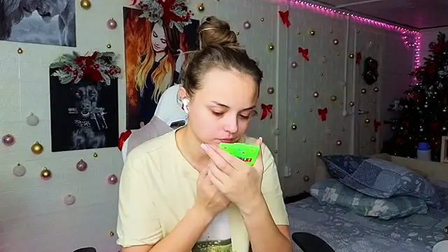 Misss Vikk online show from 01.07.26