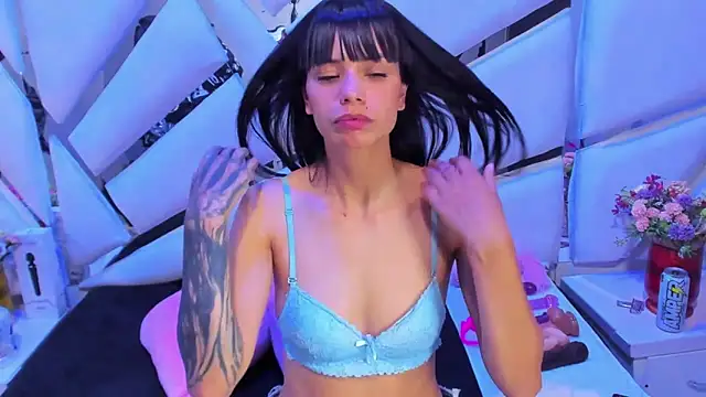 kylie seex online show from 11.12.25