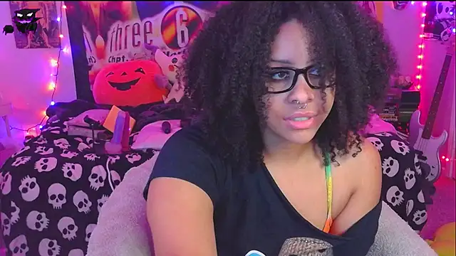 N1NT3NDH03 online show from 01.18.25