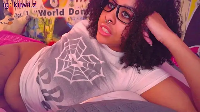 N1NT3NDH03 online show from 02.25.25