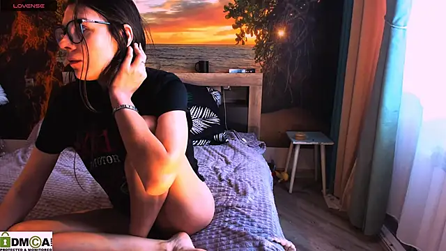 Snapshot of MollyLollipop chatting on 01.20.25 MollyLollipop online show from 01.20.25