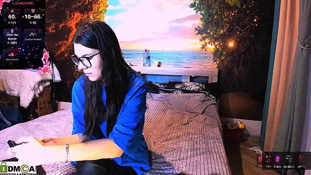 Snapshot of MollyLollipop chatting on 01.28.25 MollyLollipop online show from 01.28.25