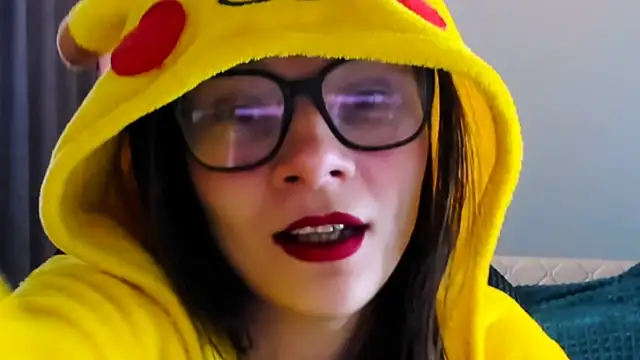 Snapshot of MollyLollipop chatting on 09.19.25 MollyLollipop online show from 09.19.25