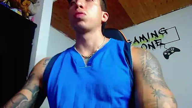 Adam Hudsond online show from 03.05.25