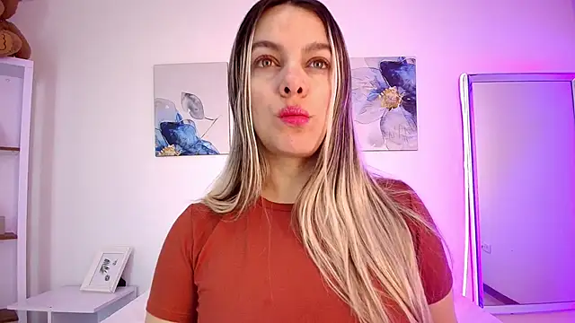 Isabella Harley online show from 06.11.26