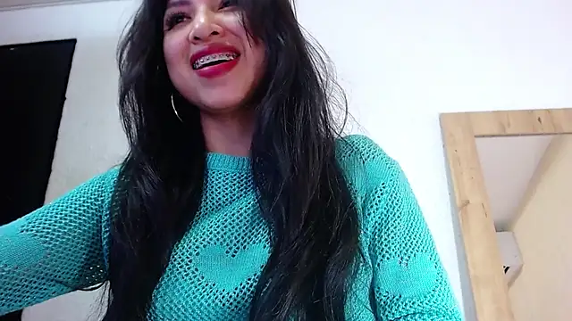 Sweet baby hellen online show from 12.19.24