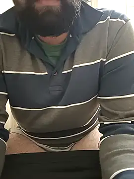 Snapshot of desicockandball chatting on 01.05.25 desicockandball online show from 01.05.25