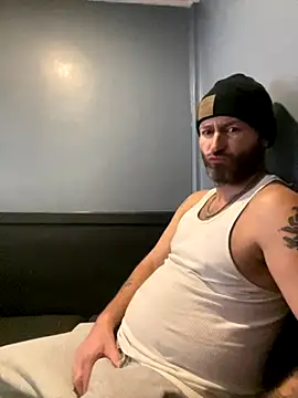 Snapshot of GhetTOfag_ chatting on 11.06.25 GhetTOfag online show from 11.06.25