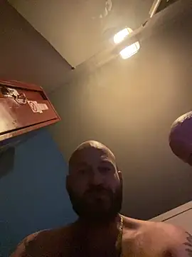 Snapshot of GhetTOfag_ chatting on 01.18.26 GhetTOfag online show from 01.18.26