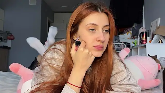 Uniarten online show from 01.31.25