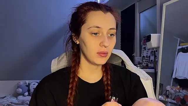 Snapshot of Uniarten chatting on 01.11.26 Uniarten online show from 01.11.26