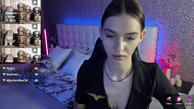 SophieCatty online show from 03.10.25