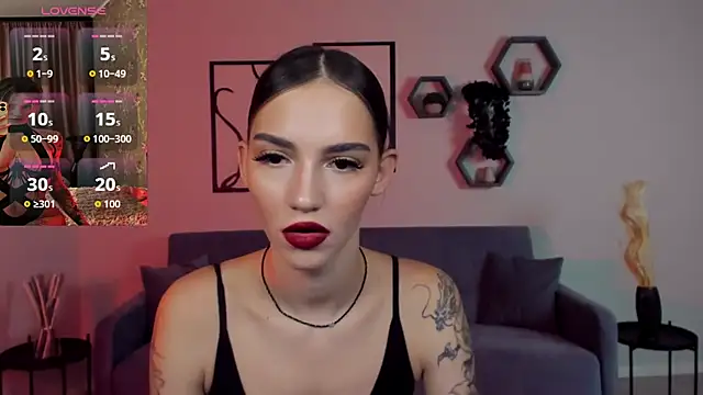 SophieCatty online show from 11.20.25