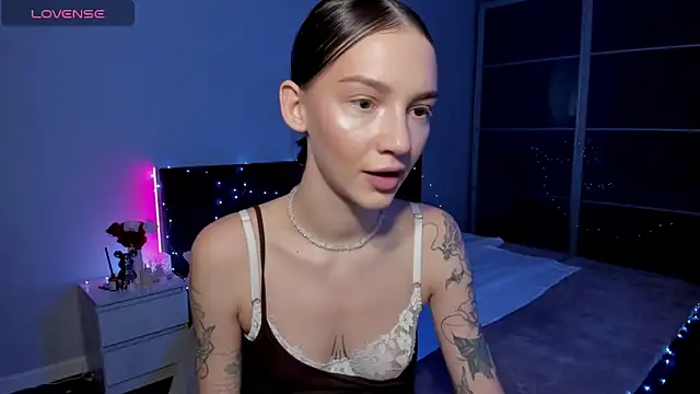 SophieCatty online show from 03.28.26