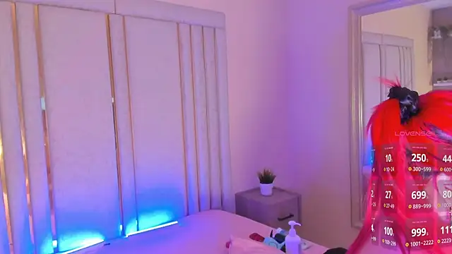 Saekohofman online show from 10.30.25