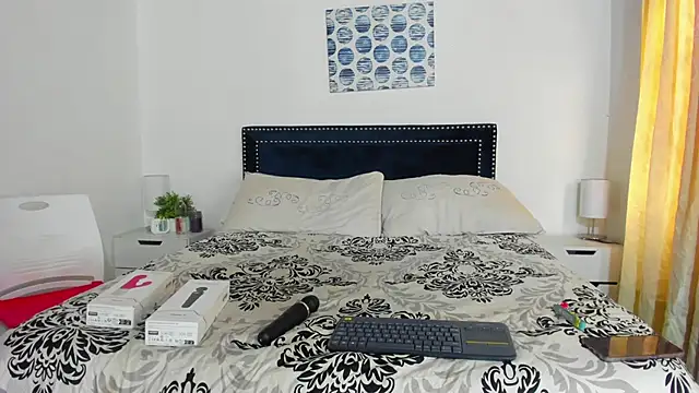 ZulyMichels online show from 01.25.25