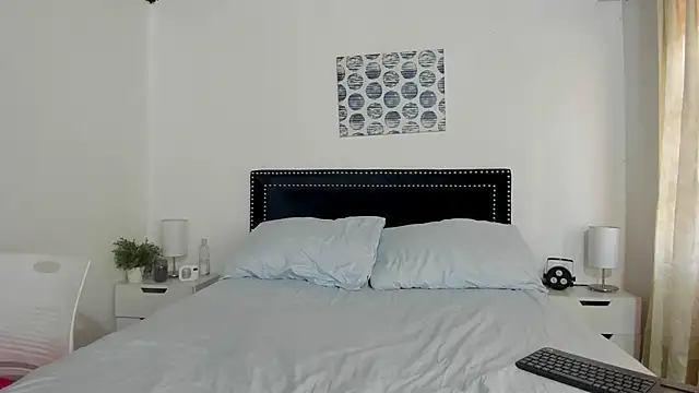 ZulyMichels online show from 01.30.25