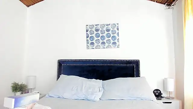 ZulyMichels online show from 02.04.25