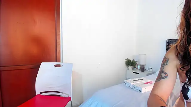 ZulyMichels online show from 02.05.25