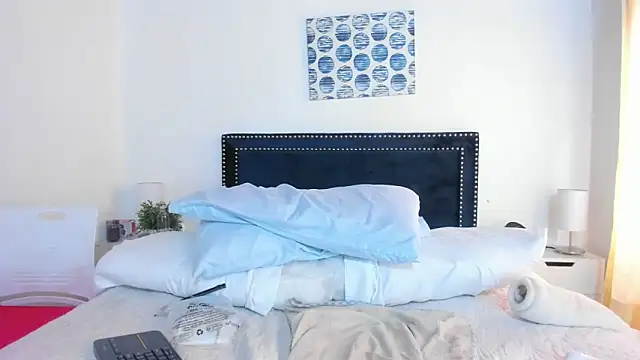 ZulyMichels online show from 02.18.25