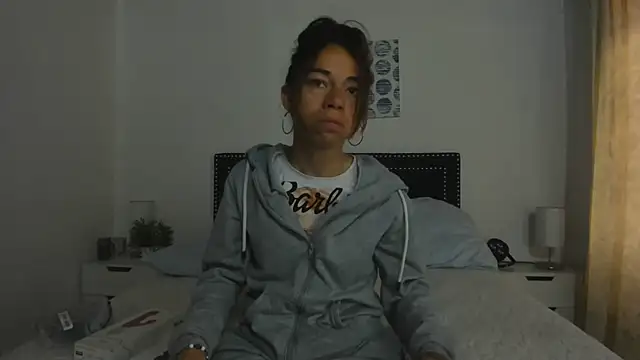 ZulyMichels online show from 02.20.25