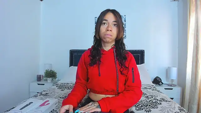 ZulyMichels online show from 03.08.25