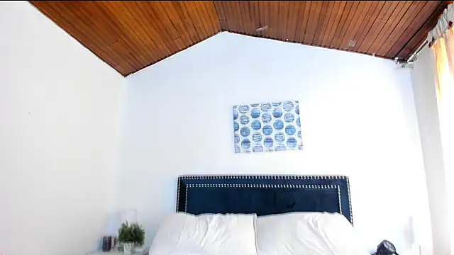 ZulyMichels online show from 03.10.25