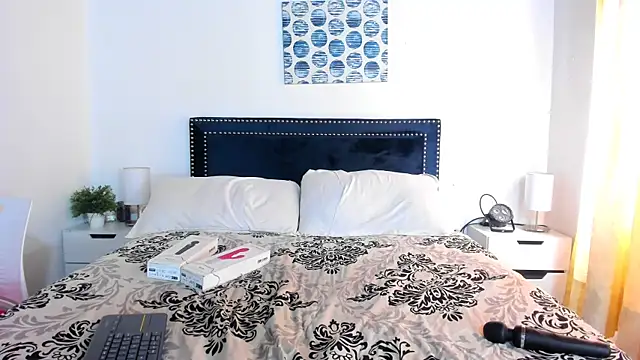 ZulyMichels online show from 03.20.25