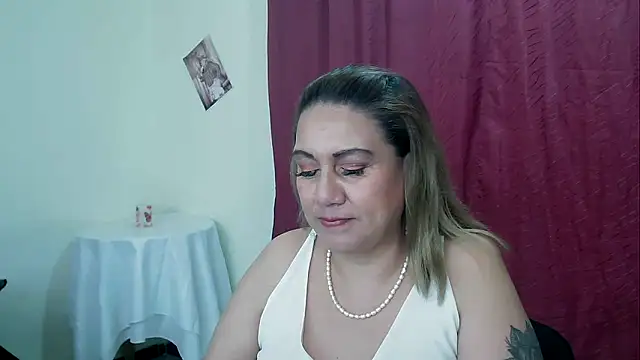 yayita mature online show from 01.20.25
