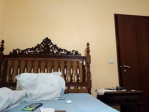 White rabbit  online show from 11.13.25