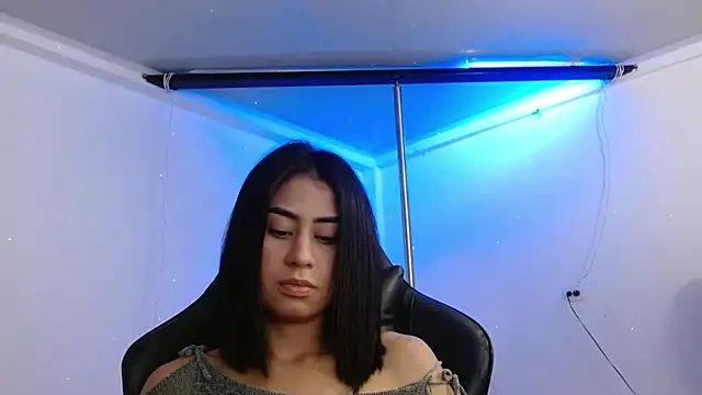 Martina1369 online show from 06.10.26