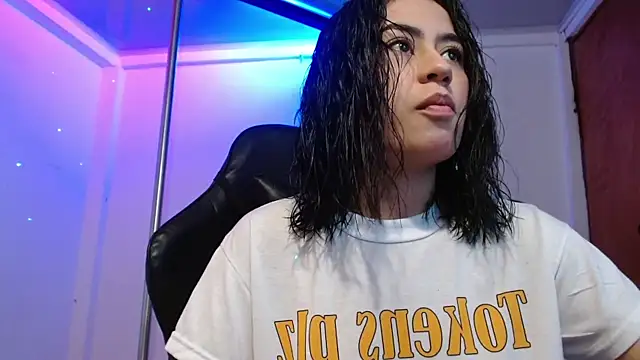 Martina1369 online show from 06.25.26
