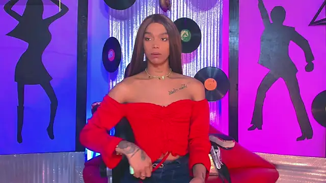 nickyminach  online show from 07.28.26